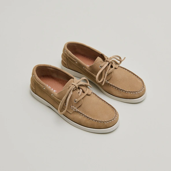 Derbies &agrave; lacets &eacute;pais et surpiq&ucirc;res en croute beige | OMBELINE | Jonak