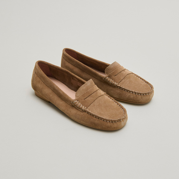 Mocassins à surpiqûres en croute beige | GREG | Jonak