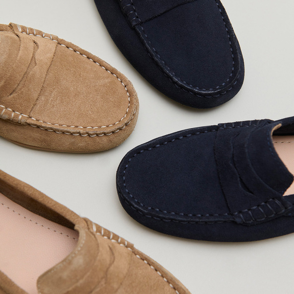 Mocassins à surpiqûres en croute beige | GREG | Jonak
