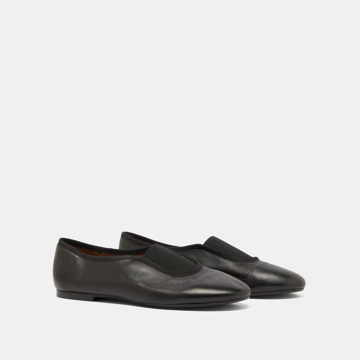 Ballerines &agrave; &eacute;lastiques en cuir noir | DABO | Jonak