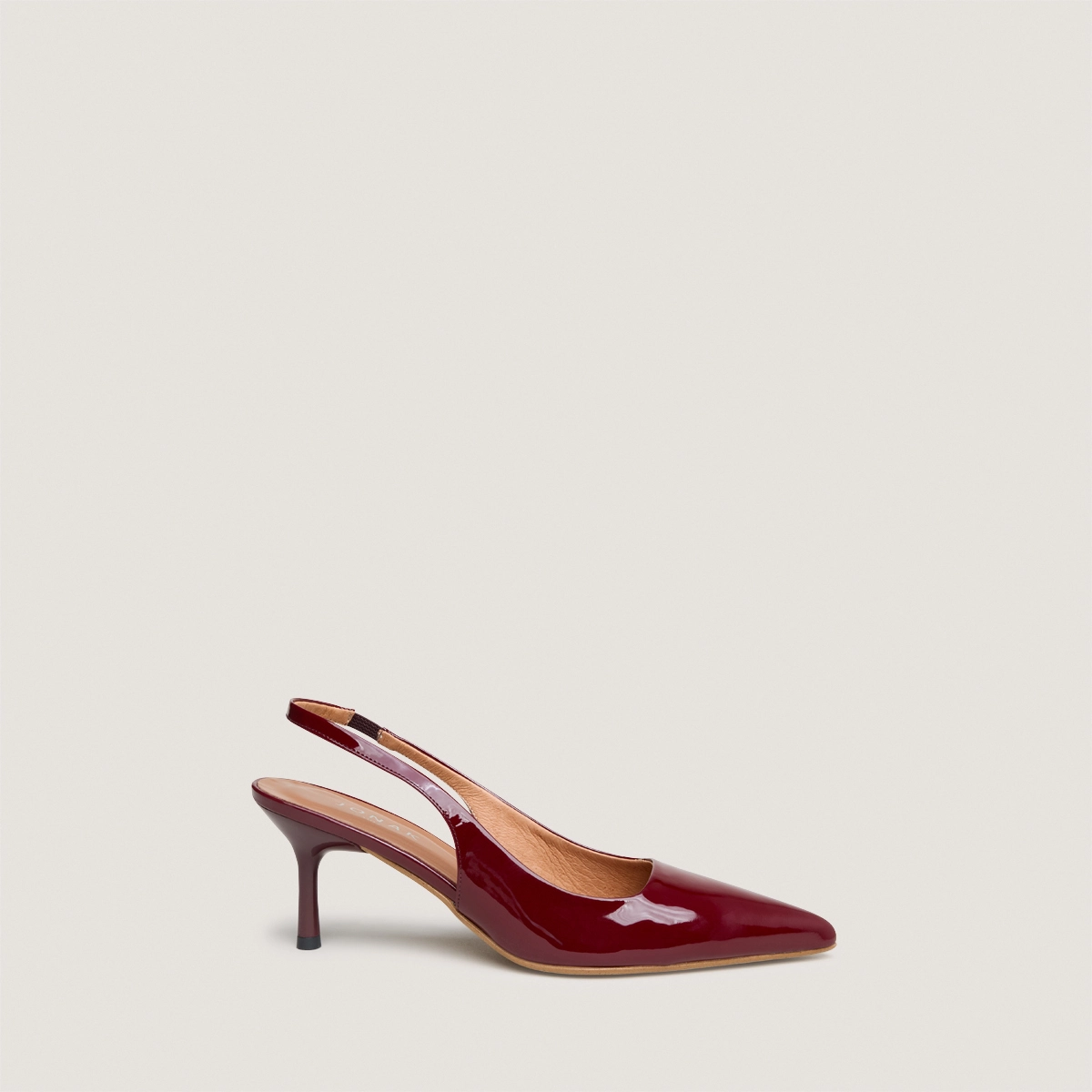 Escarpins &agrave; bouts pointus en vernis bordeaux | DIAMANTINE | Jonak