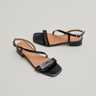 Sandales à petits talons en cuir brillant noir | ANAYA | Jonak