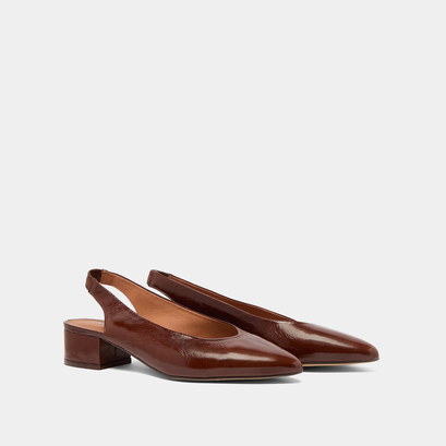 Ballerines à bouts arrières ouverts en cuir brillant marron | VINCE | Jonak