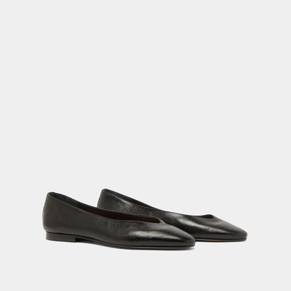 Ballerines à bouts pointus en cuir vieilli noir | DASSUS | Jonak