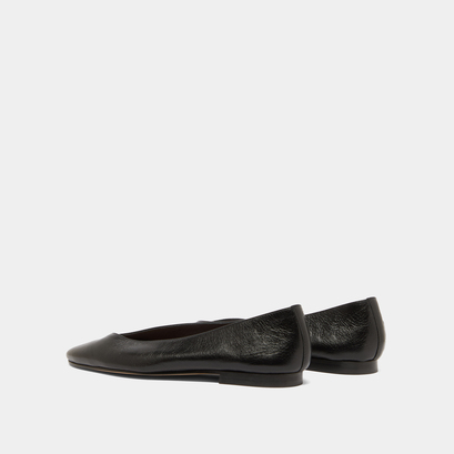 Ballerines à bouts pointus en cuir vieilli noir | DASSUS | Jonak