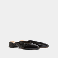 Mules &agrave; petits talons noir