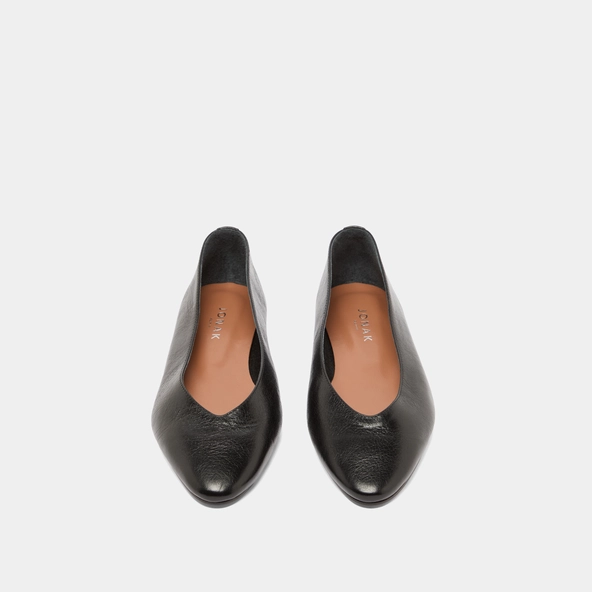 Ballerines à bouts pointus en cuir vieilli noir | DASSUS | Jonak