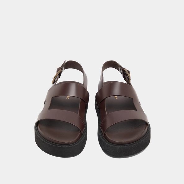 Sandales à brides croisées en cuir glacé marron foncé | LAGUNE | Jonak