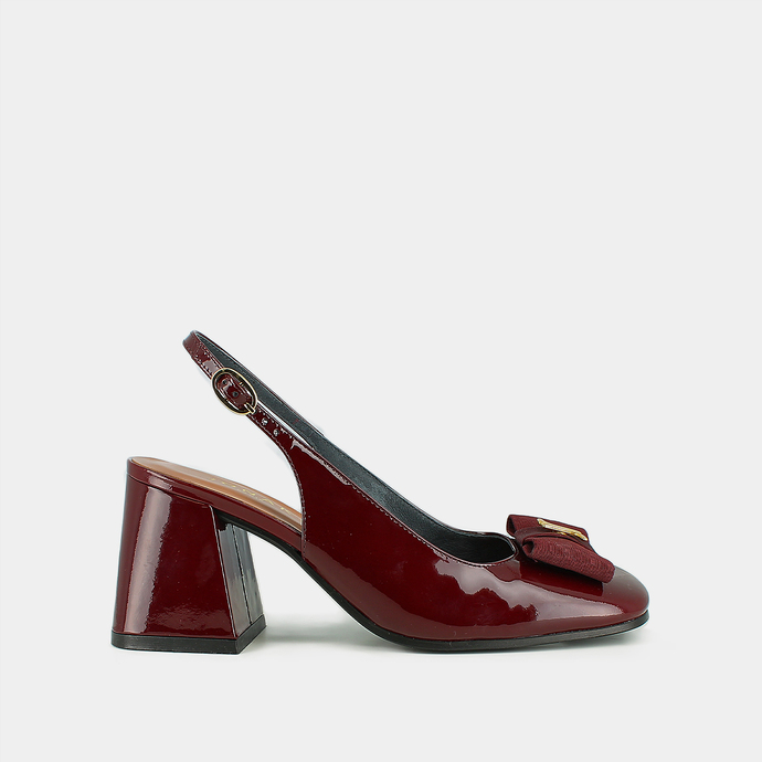Escarpins slingbacks à bouts carrés en vernis bordeaux | RELISE | Jonak
