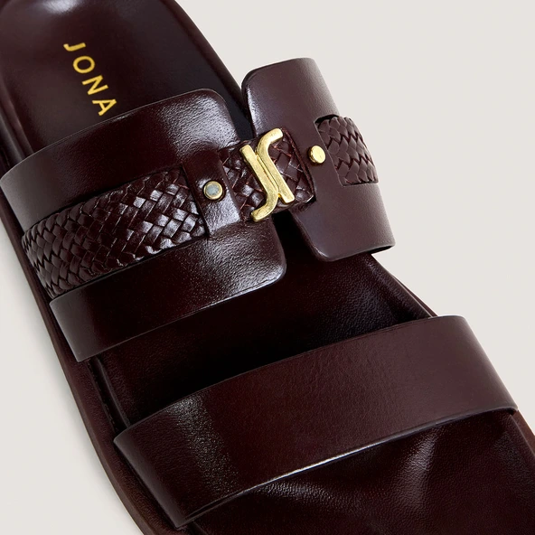 Mules &agrave; monogrammes en cuir marron fonc&eacute; | WAC | Jonak