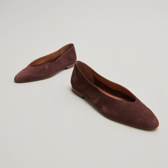 Ballerines à bouts pointus en velours marron foncé | DASSUS | Jonak