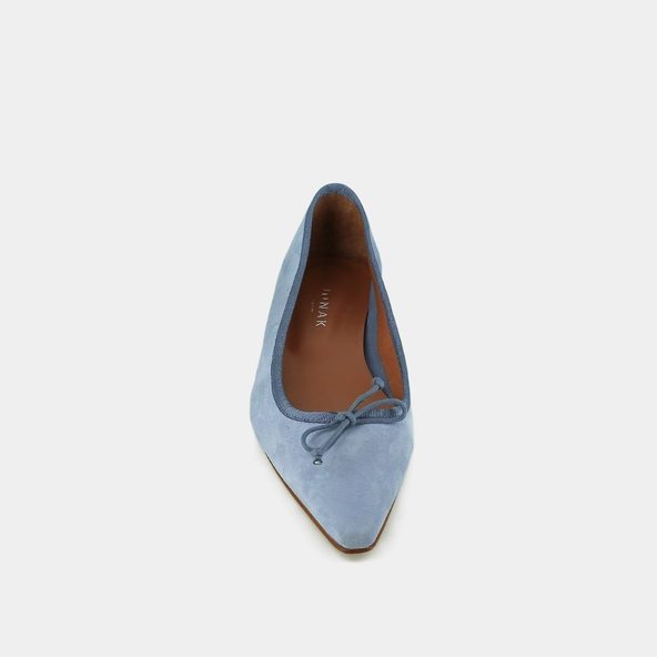 Ballerines à bouts pointus et lacets en velours bleu clair | DAMO | Jonak