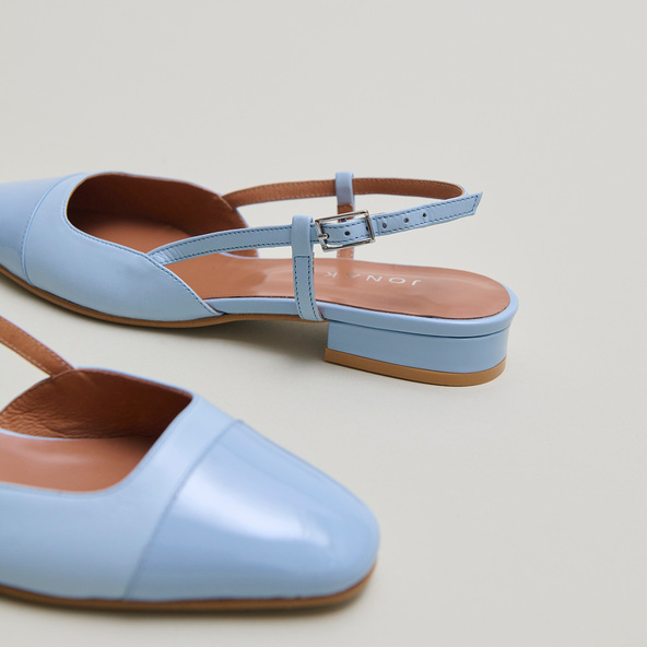 Ballerines ouvertes en vernis et cuir bleu ciel | DHAPOU | Jonak