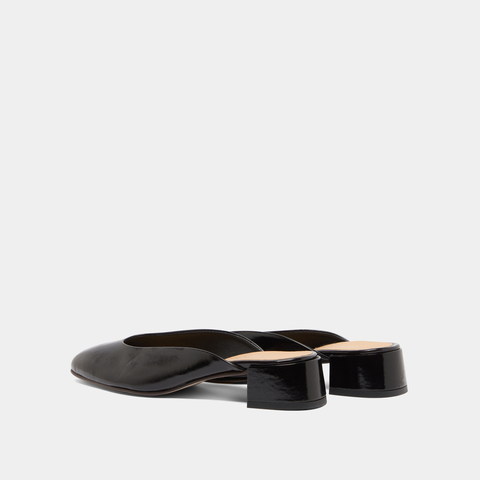 Mules &agrave; petits talons noir