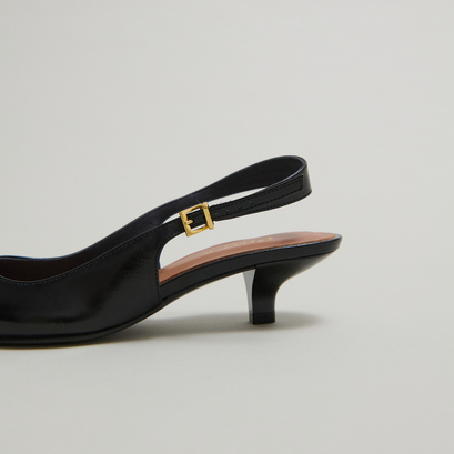 Escarpins à petits talons et boucles ajustables en cuir noir | DOUALA | Jonak