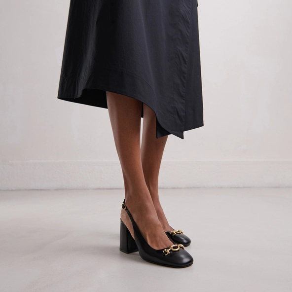 Escarpins slingbacks en cuir noir | DECOUV | Jonak