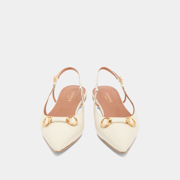 Ballerines slingbacks à bouts pointus et mors dorés en cuir brillant écru | DEDICACE | Jonak