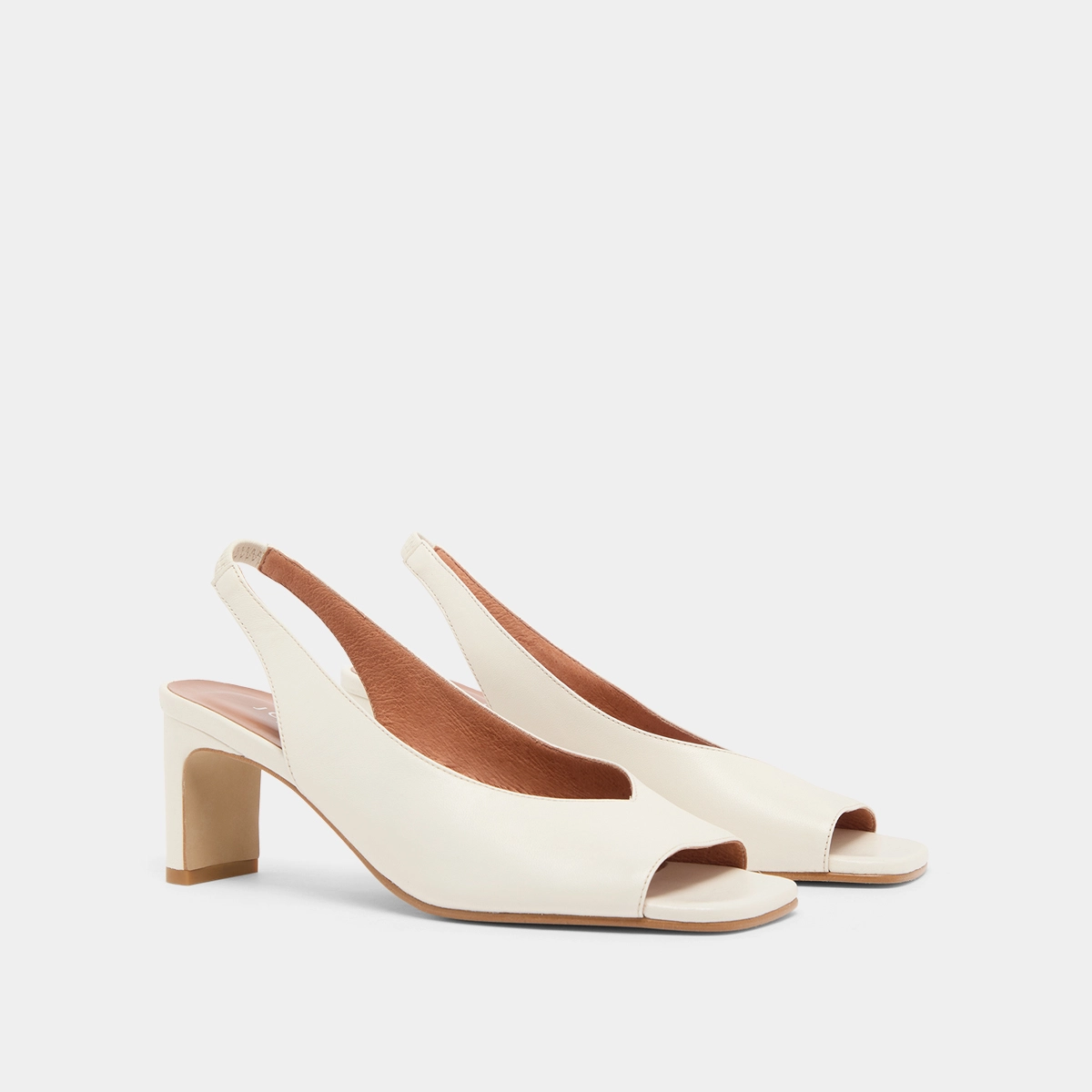 Escarpins slingbacks en cuir &eacute;cru | DICTON | Jonak