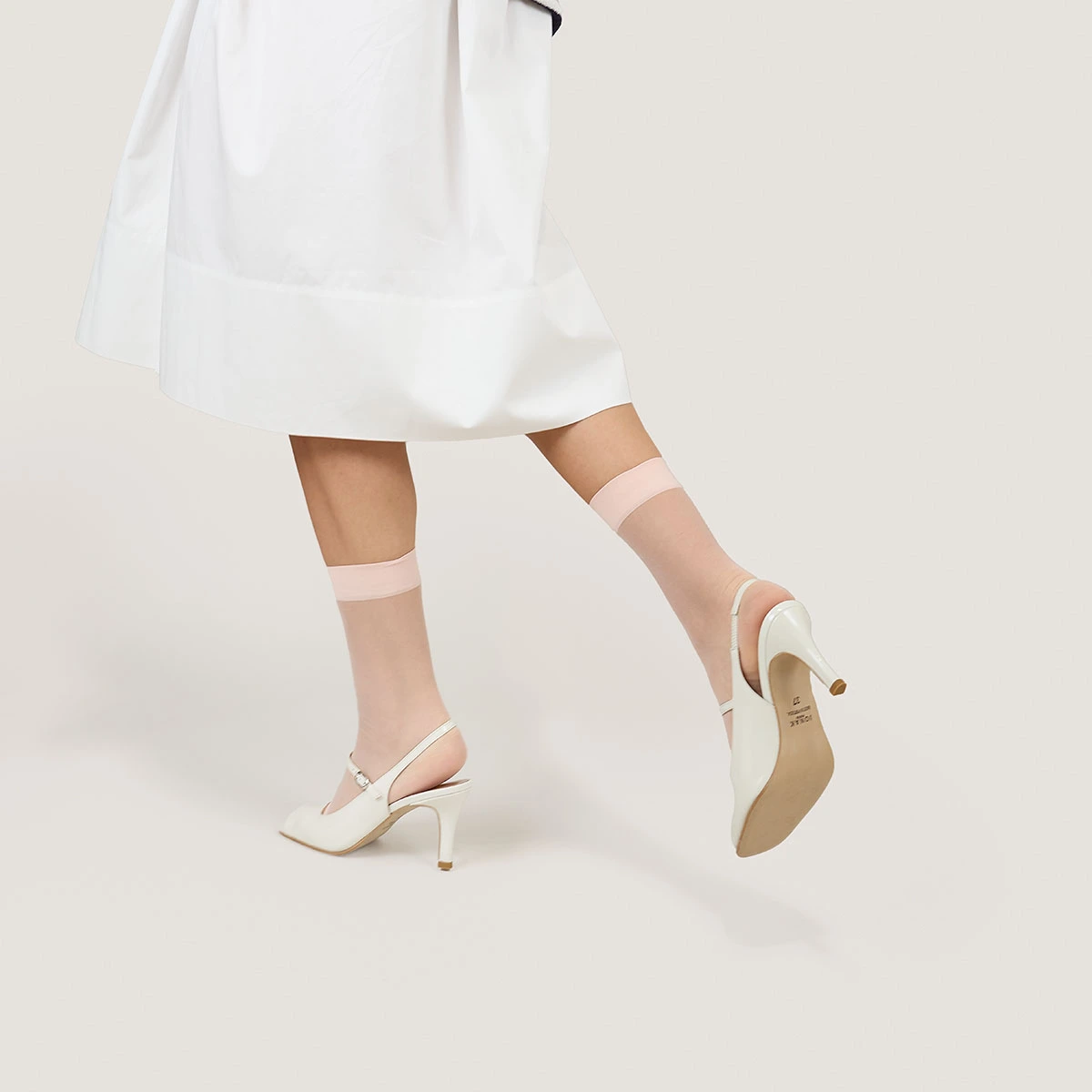 Babies slingbacks &agrave; talons en vernis perle | DISCRET | Jonak