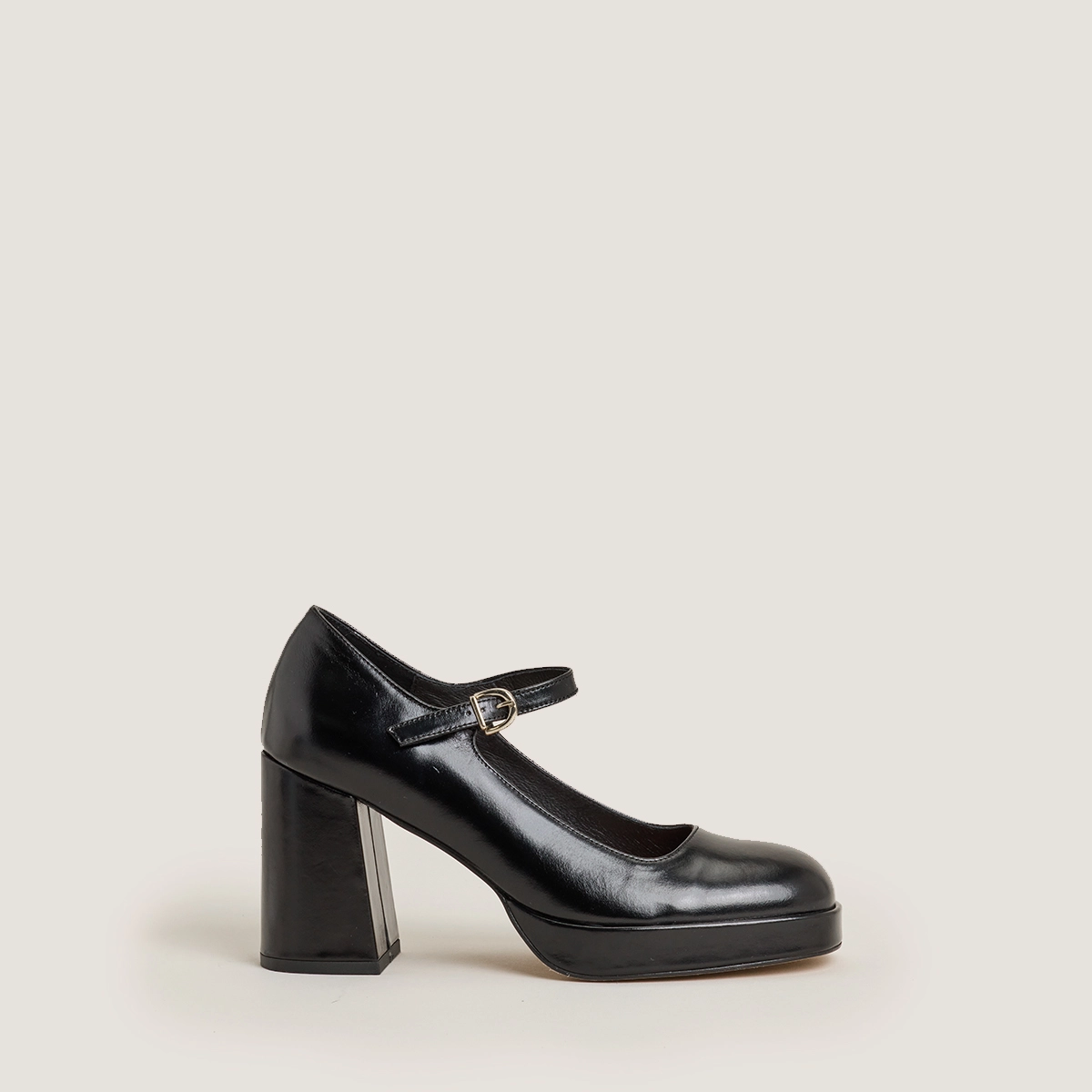 Babies à plateformes et bouts arrondis en cuir noir | VERITOX | Jonak