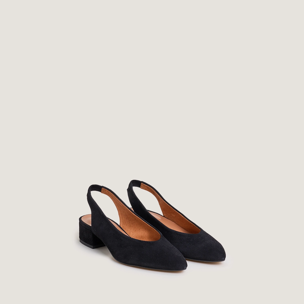 Ballerines à bouts arrières ouverts en velours noir | VINCE | Jonak