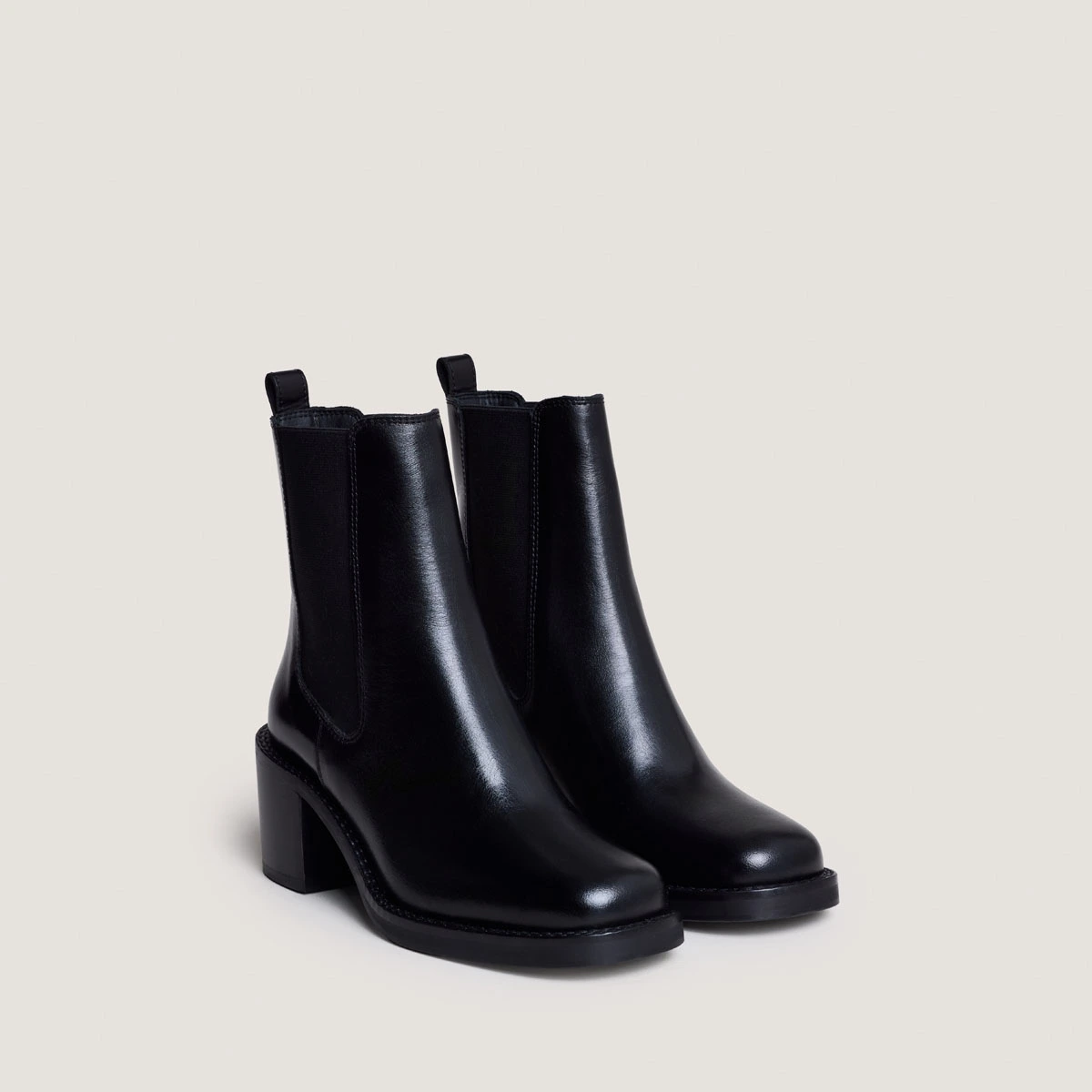 Bottines &agrave; talons en cuir noir | BEACH | Jonak