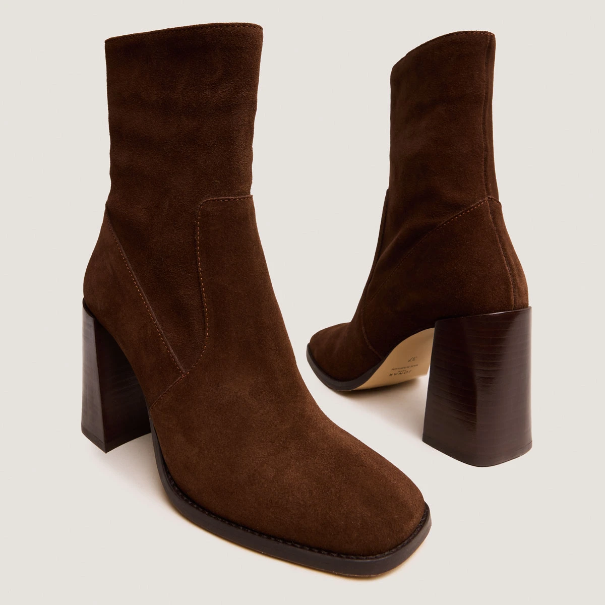 Bottines à talons et bouts carrés en croûte marron | VIDAL | Jonak