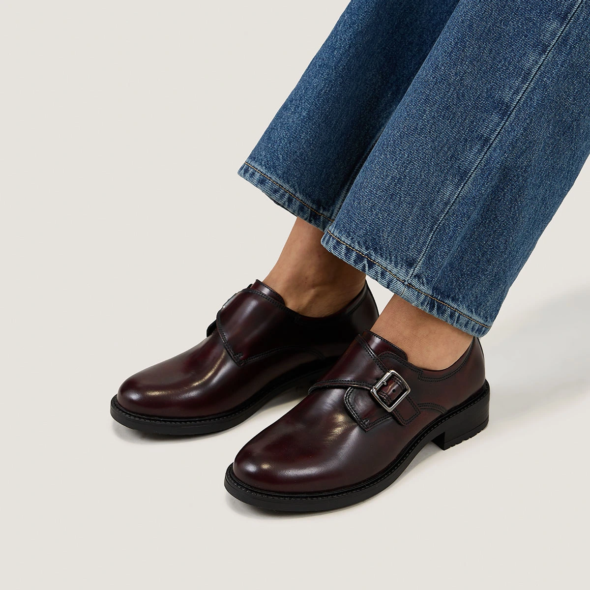 Derbies &agrave; boucles en cuir glac&eacute; bordeaux | ATLANTIS | Jonak