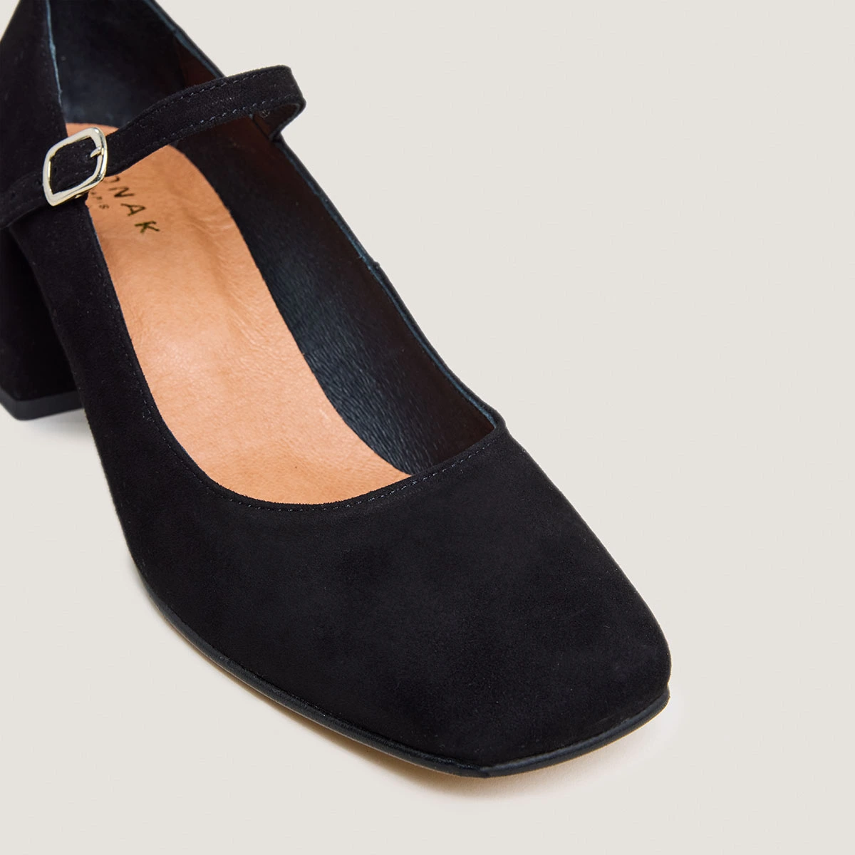 Babies &agrave; talons carr&eacute;s en velours noir | ALIENOR | Jonak