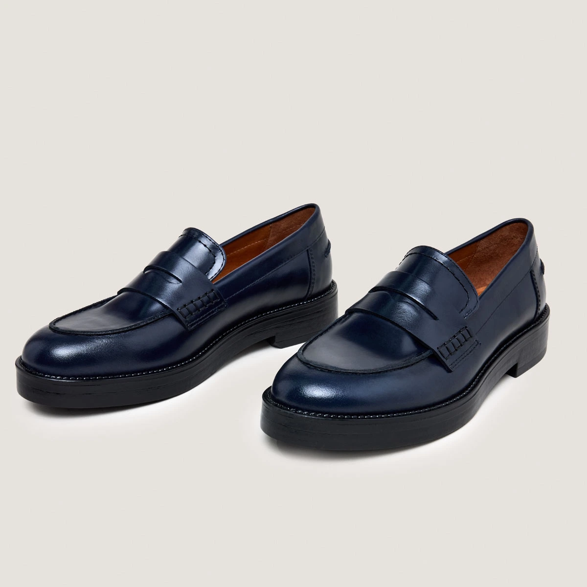 Mocassins à bouts ronds en cuir bleu | MIRNA | Jonak