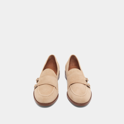 Mocassins à bouts ronds et boucles en velours camel | DRIZZA | Jonak