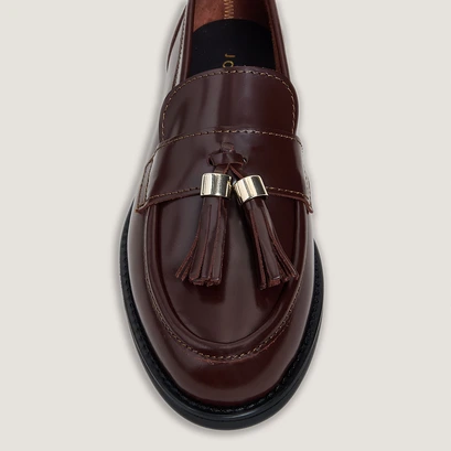 Mocassins &agrave; pampilles en cuir glac&eacute; marron | NELLOU | Jonak