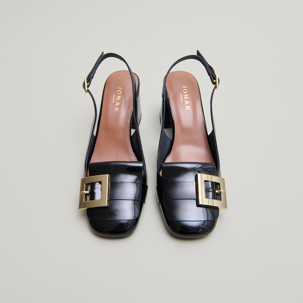 Escarpins slingbacks à détails dorés en vernis noir | DOLMA | Jonak