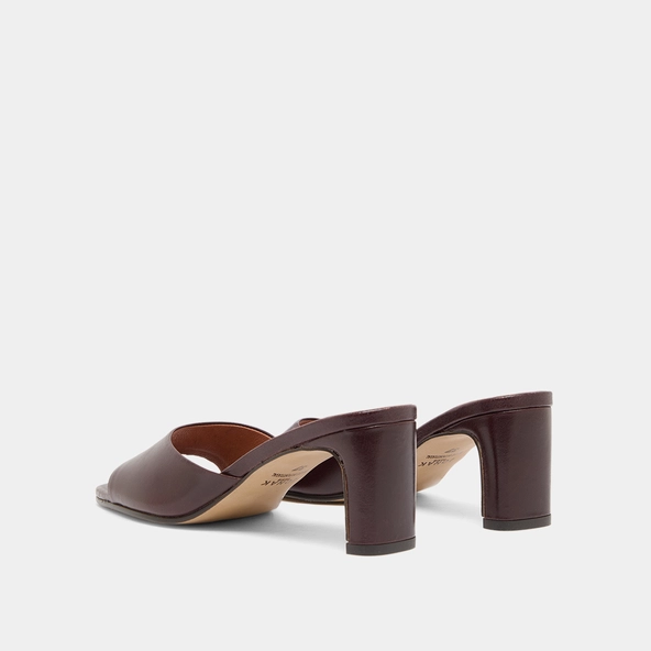 Mules &agrave; talons en cuir marron fonc&eacute; | DERIVE | Jonak