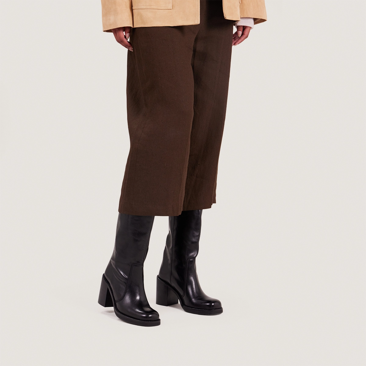 Bottes larges à bouts carrés en cuir noir | BLIM | Jonak