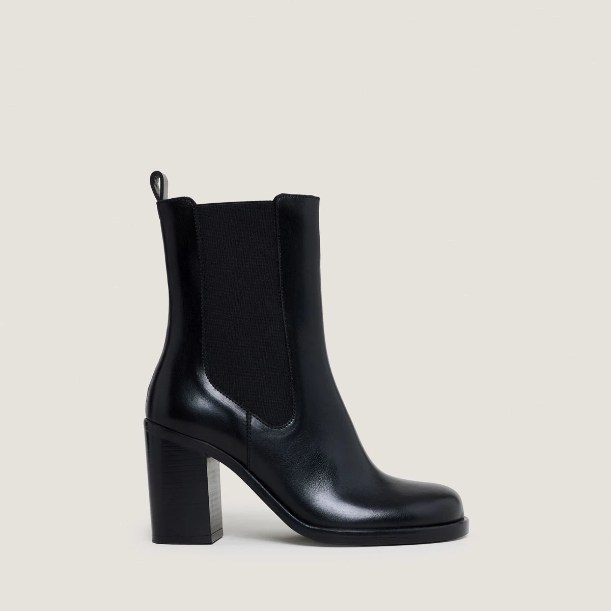 Bottines à élastiques et bouts arrondis en cuir noir | BREAK | Jonak