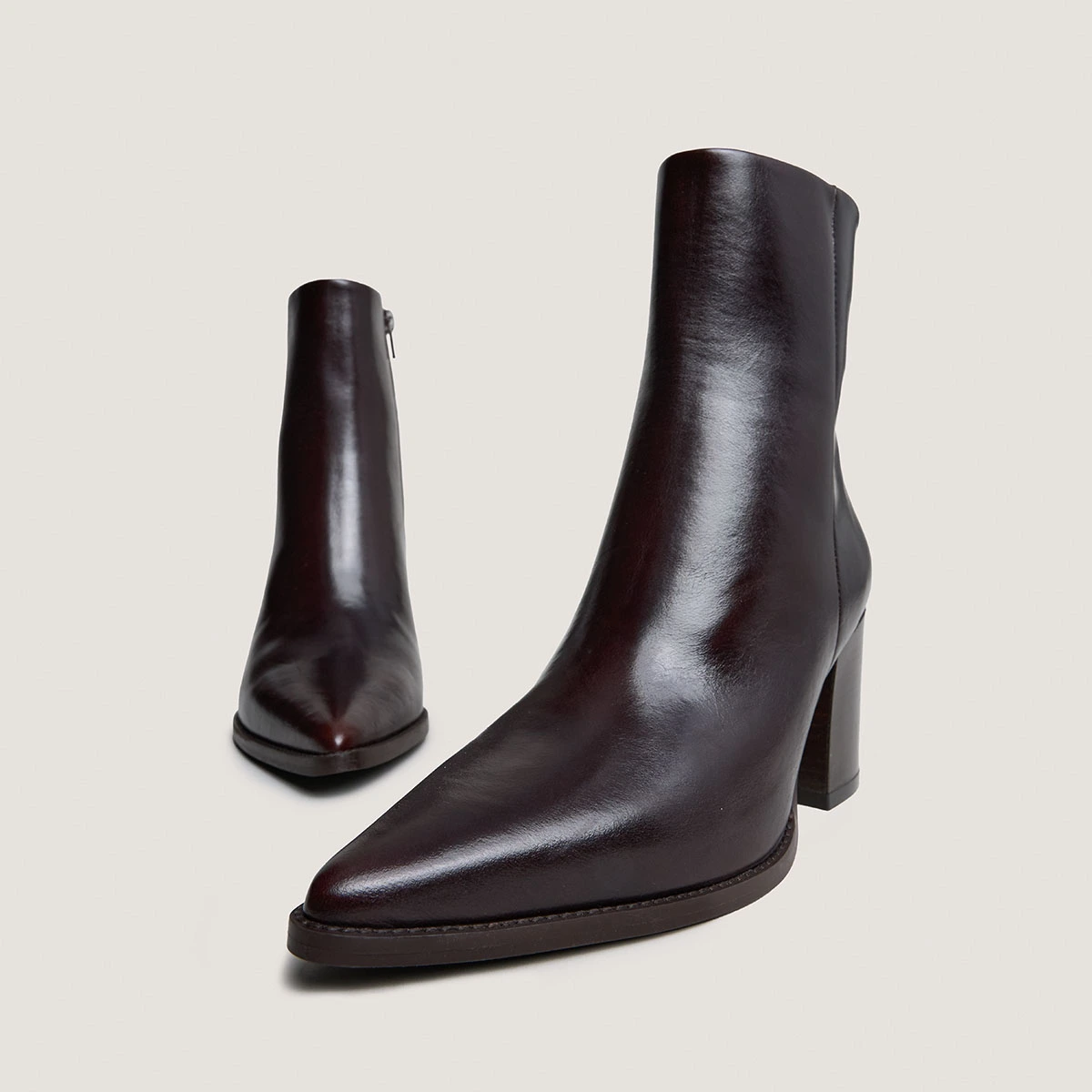 Bottines à talons en cuir patiné marron foncé | PRIDE | Jonak