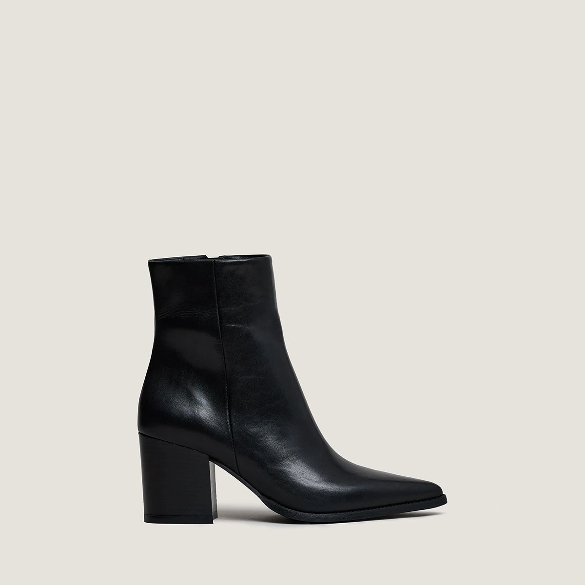 Bottines à talons en cuir noir | PRIDE | Jonak