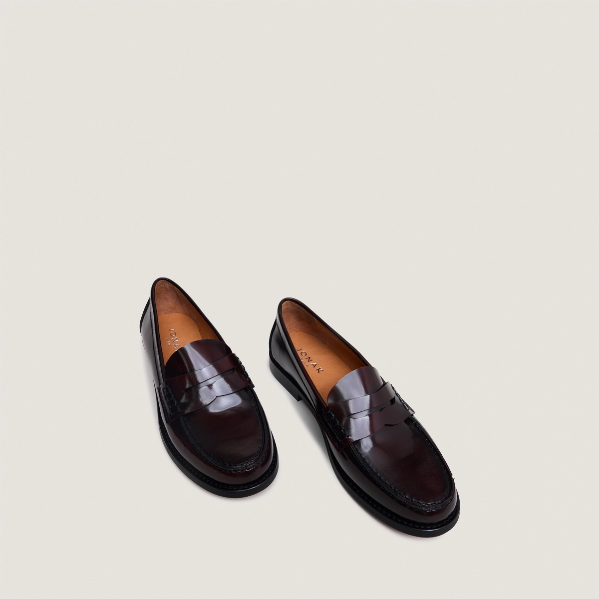 Mocassins à plateau pincé en cuir glacé bordeaux | AUDELYA | Jonak