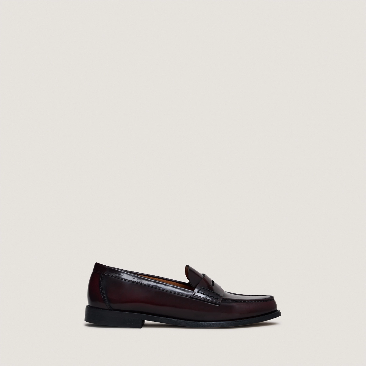 Mocassins à plateau pincé en cuir glacé bordeaux | AUDELYA | Jonak