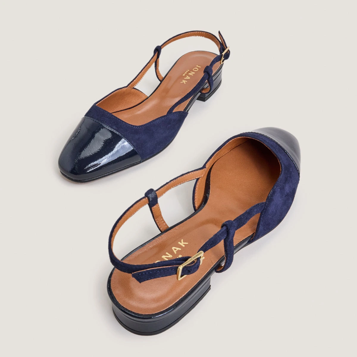 Ballerines slingbacks en vernis marine et velours marine | DHAPOU | Jonak