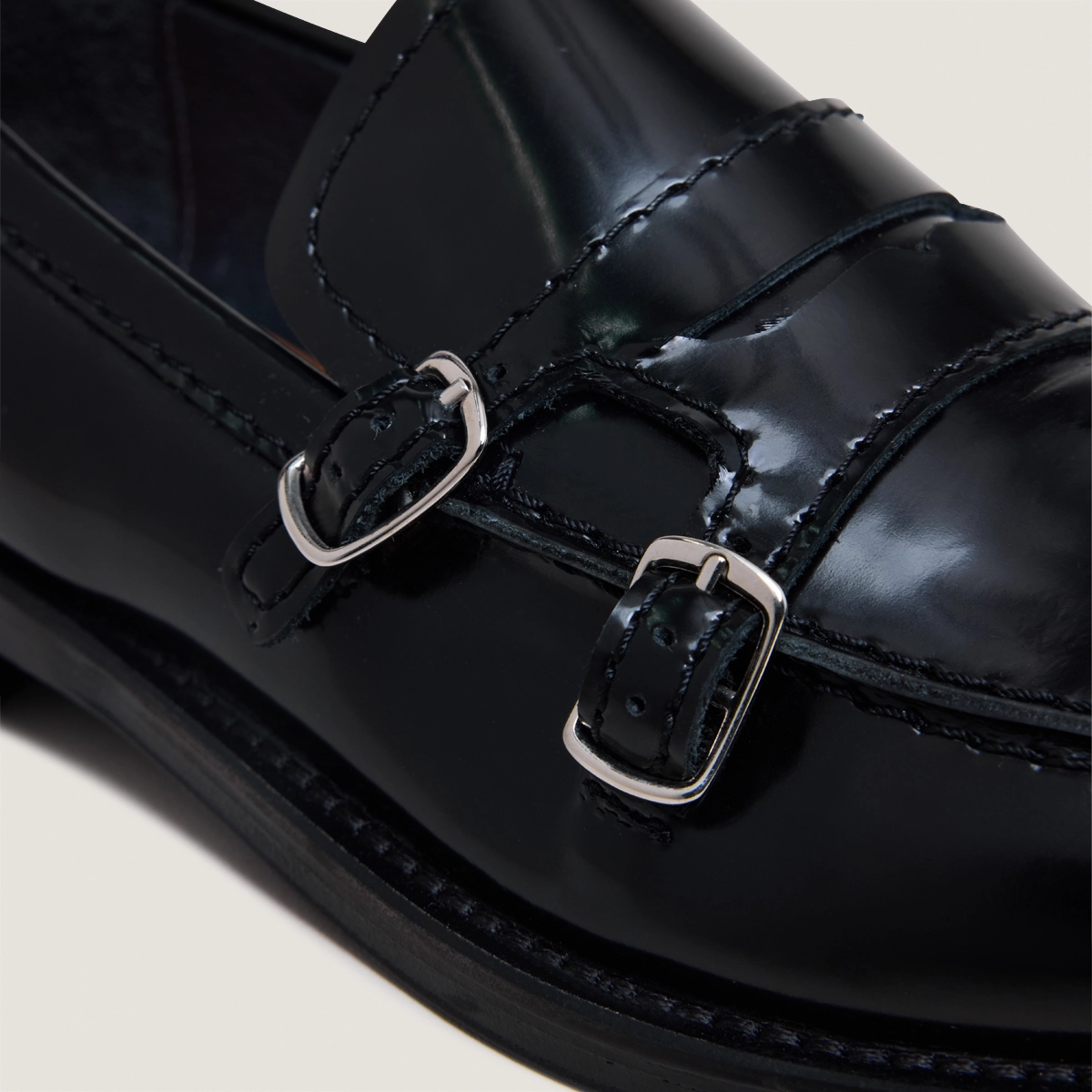 Mocassins &agrave; boucles en cuir glac&eacute; noir | DENORA | Jonak