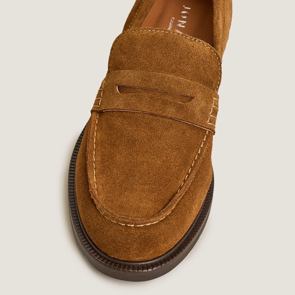 Mocassins à bouts ronds en croûte cognac | DRACULA | Jonak