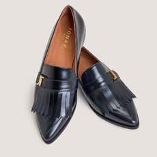 Mocassins &agrave; monogrammes et bouts pointus noir