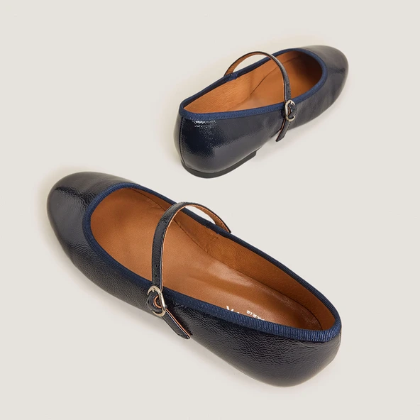 Ballerines à brides en vernis plissé marine | DOUCEUR | Jonak