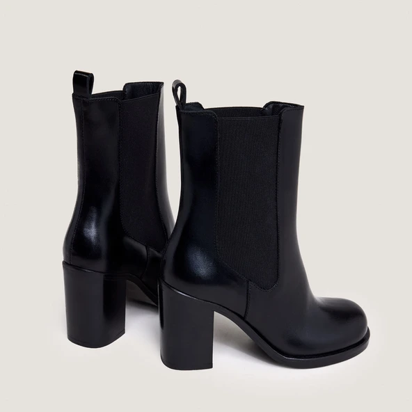 Bottines à élastiques et bouts arrondis en cuir noir | BREAK | Jonak