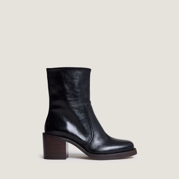 Bottines à talons lamellés en cuir vieilli noir | BEAUTE | Jonak
