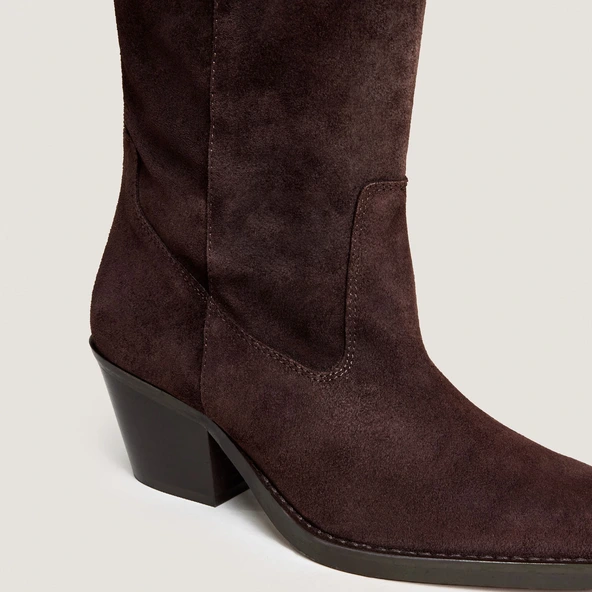 Bottes à bouts pointus en croute marron foncé | BRESIL | Jonak