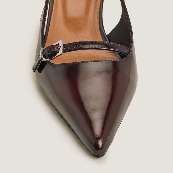 Escarpins à bouts pointus en cuir glacé bordeaux | DAMOISELLE | Jonak