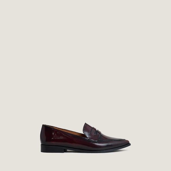 Mocassins à bouts pointus en cuir patiné bordeaux | AMIDA | Jonak